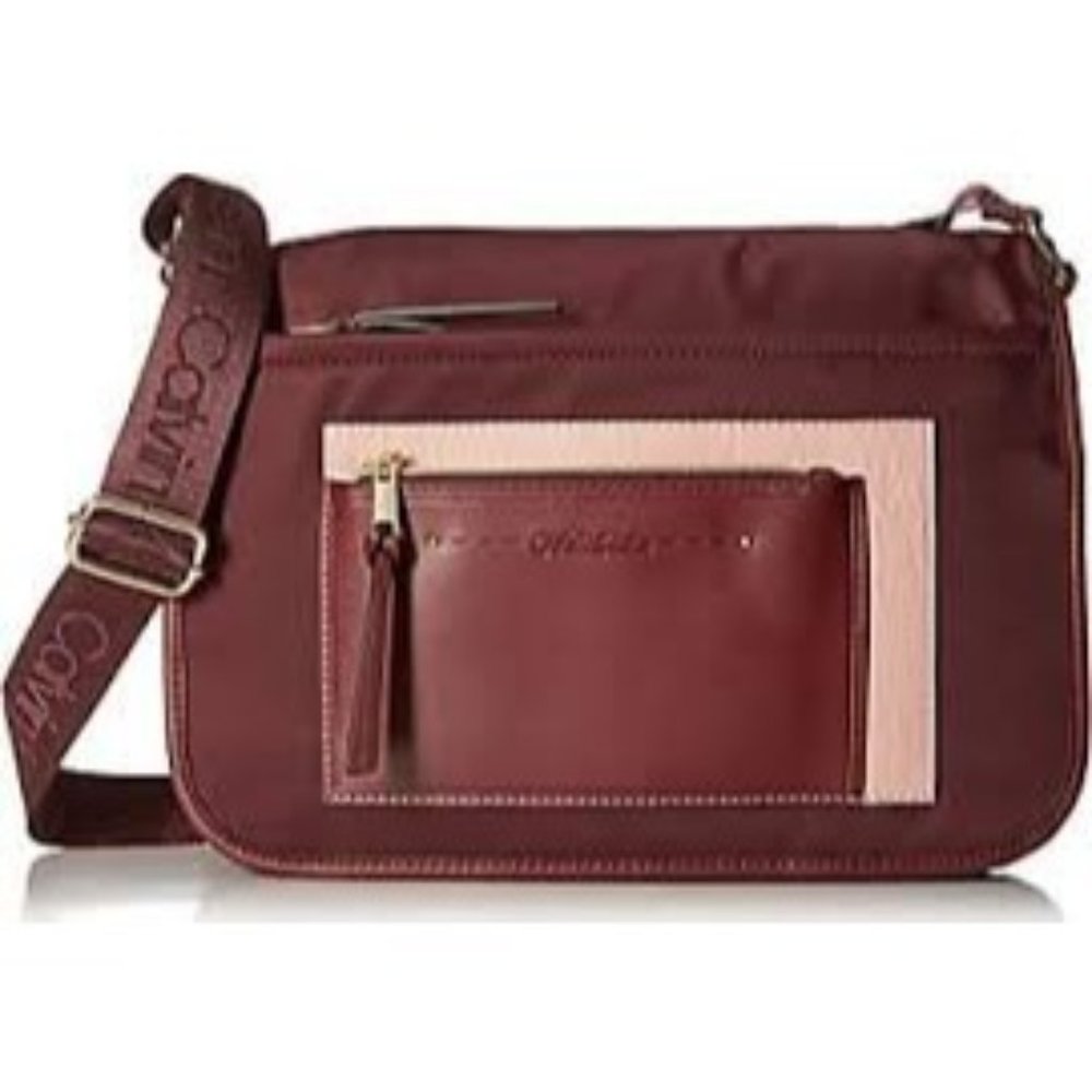 35 - Calvin Klein Lisa Nylon Messenger
